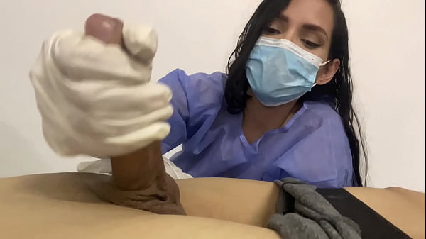 My patient got a really hard-on, I couldn't resist - SPANISH PORN